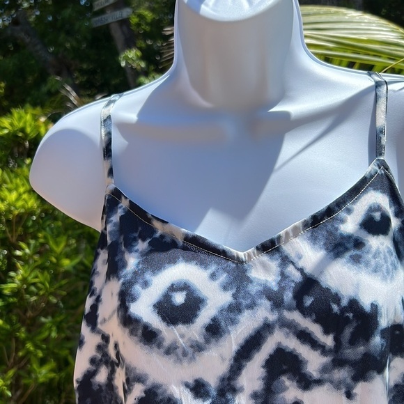 Blue & white tie-dye, sundress, adjustable, shoulder straps, Sz. L - Picture 2 of 13